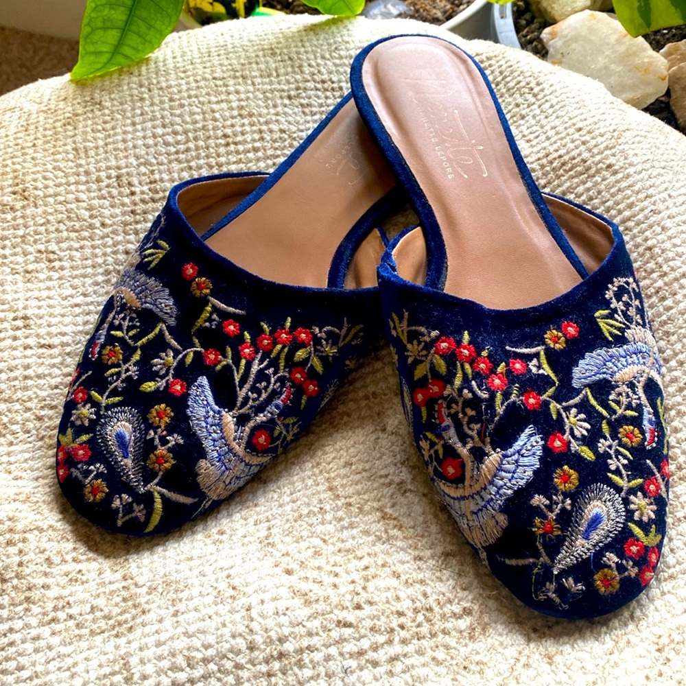 Nanette Lepore Slip-on Flats